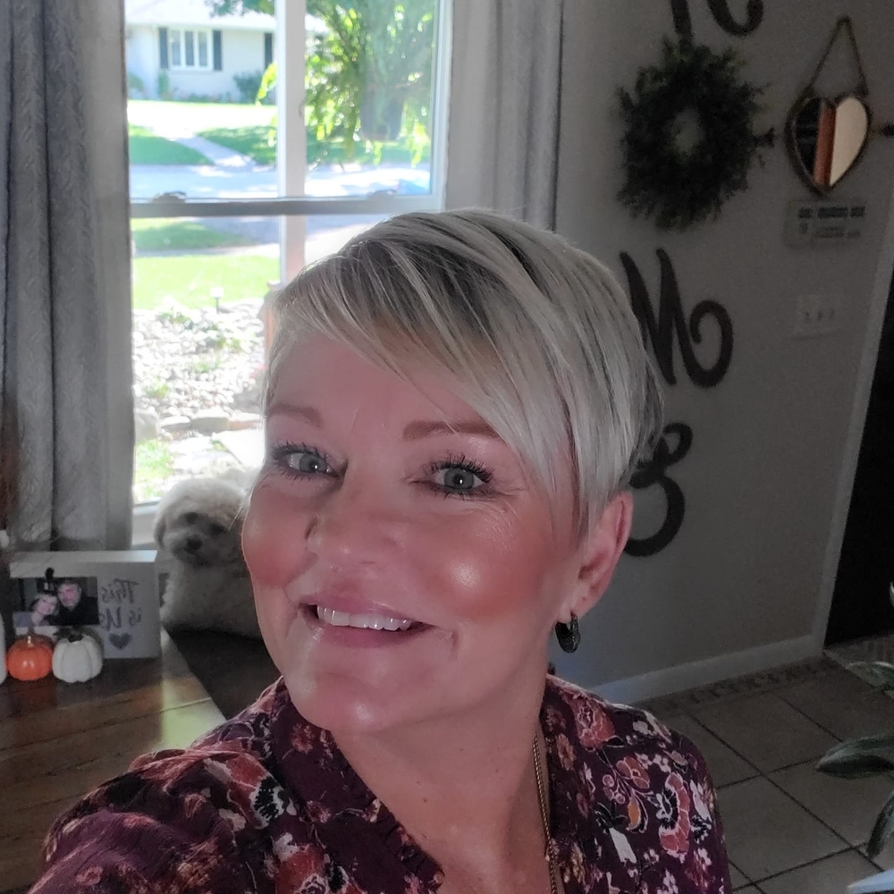 Meet your Posher, Lisa
